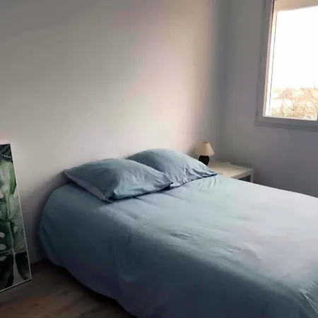 Superbe Appartement Proche Bordeaux Pied Du Tram Lormont Exterior foto
