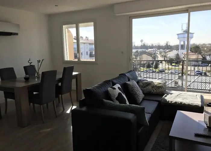 Superbe Appartement Proche Bordeaux Pied Du Tram