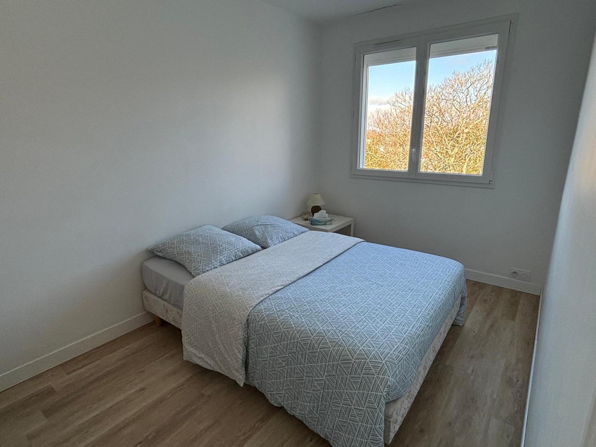 Superbe Proche Bordeaux Pied Du Tram Apartment Lormont